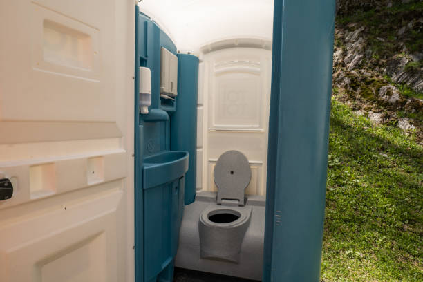 Porta potty rental for outdoor events in Frederickson, WA